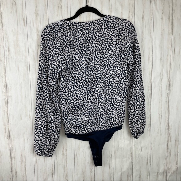 Abercrombie and Fitch NWT floral body suit XS - Picture 5 of 6